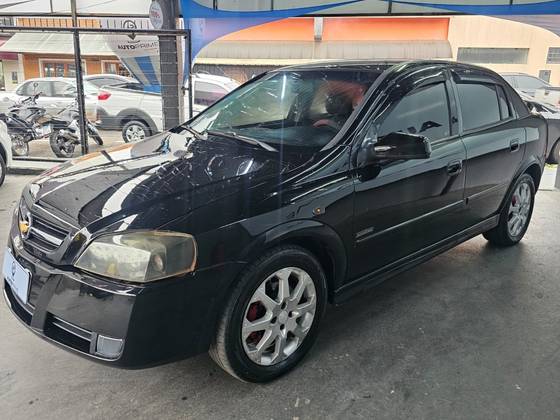 CHEVROLET ASTRA 2.0 MPFI ADVANTAGE 8V FLEX 4P MANUAL CHEVROLET ASTRA 2.0 MPFI ADVANTAGE 8V FLEX 4P MANUAL